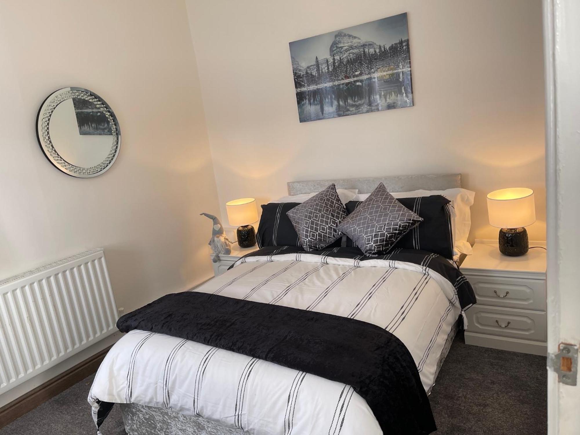 Tollgate House - Luxury Cozy Cottage - Huge Hot Tub - Alton Towers Cheadle  Zewnętrze zdjęcie